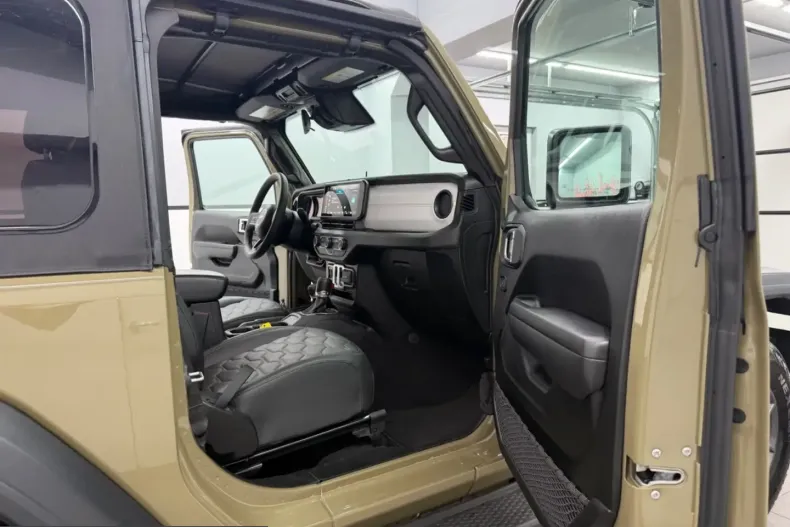 Jeep Wrangler din 2025 cu 24.548 km - oferta JEE258721 - foto 14