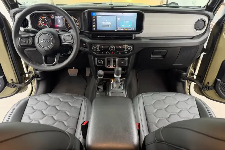Jeep Wrangler din 2025 cu 24.548 km - oferta JEE258721 - foto 25