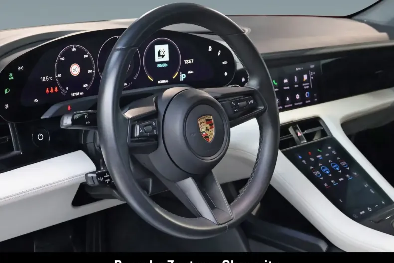 Porsche Taycan din 2023 cu 15.780 km - oferta POR258726 - foto 11