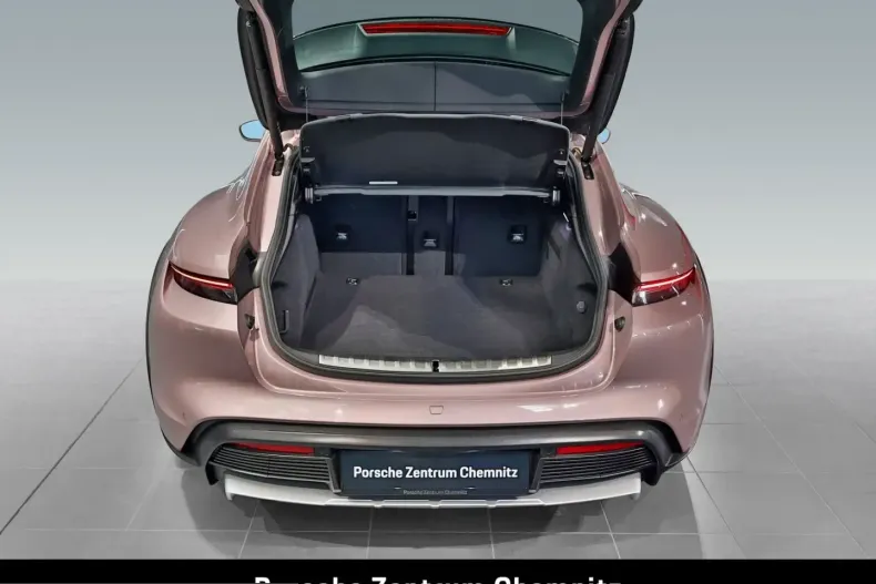 Porsche Taycan din 2023 cu 15.780 km - oferta POR258726 - foto 41