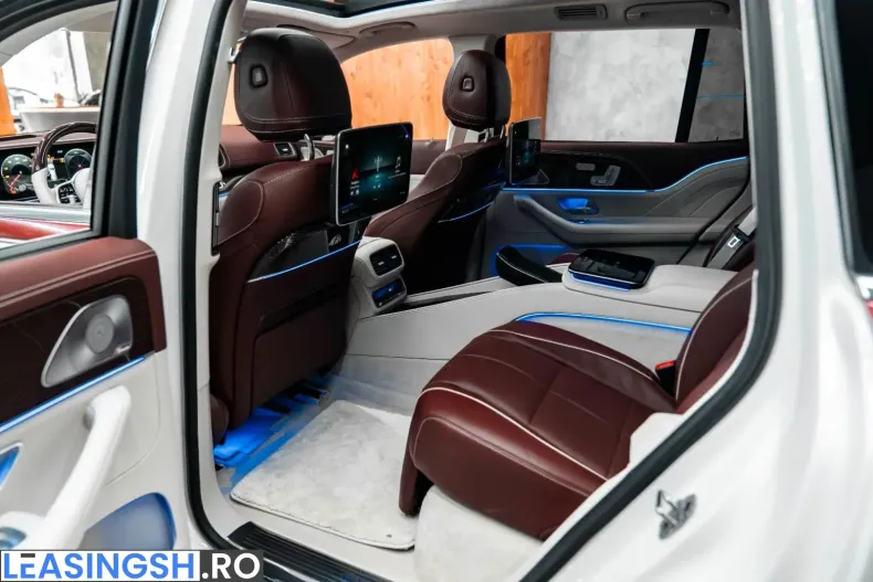 Mercedes-Benz GLS 600 (Clasa GLS) din 2023 cu 27.000 km - oferta MER258734 - foto 24