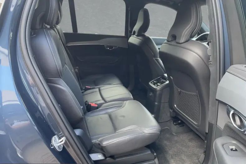 Volvo XC90 din 2024 cu 22.819 km - oferta VOL258735 - foto 5
