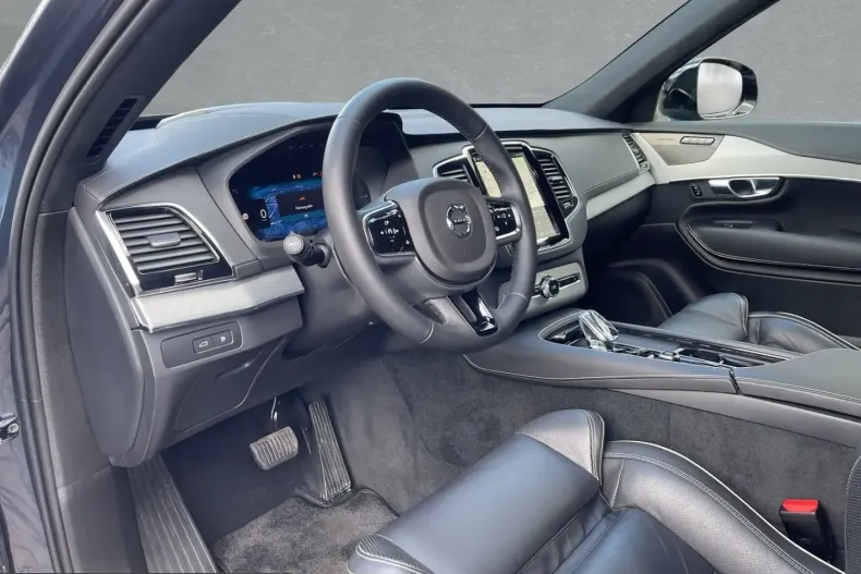 Volvo XC90 din 2024 cu 22.819 km - oferta VOL258735 - foto 13