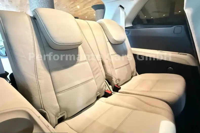 Mercedes-Benz GLS 400 (Clasa GLS) din 2023 cu 82.010 km - oferta MER258744 - foto 16