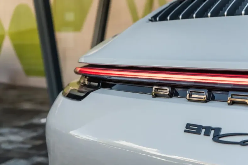 Porsche 911 din 2025 cu 3.861 km - oferta POR258770 - foto 30