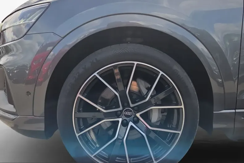 Audi Q8 din 2023 cu 42.269 km - oferta AUD258772 - foto 13