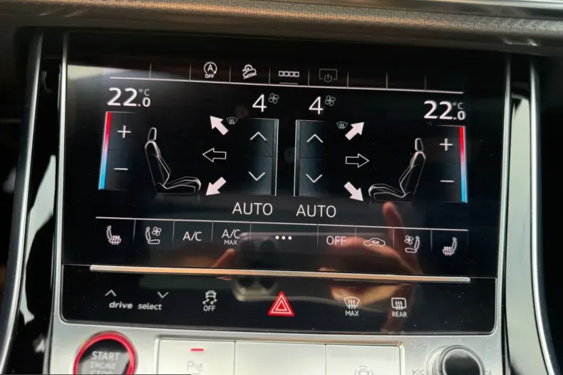 Audi RSQ8 din 2024 cu 39.210 km - oferta AUD258775 - foto 30