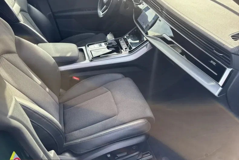 Audi Q8 din 2023 cu 64.682 km - oferta AUD258782 - foto 10