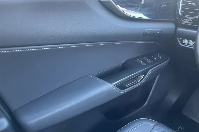 Lexus NX 450h din 2024 cu 19.320 km - oferta LEX258786 - foto 12