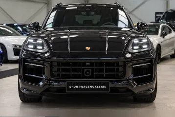 Porsche Cayenne din 2023 - oferta POR258787