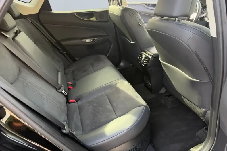 Lexus NX 350h din 2022 cu 38.221 km - oferta LEX258789 - foto 16