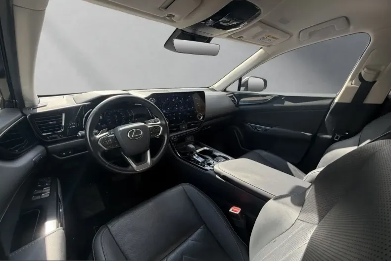 Lexus NX 350h din 2023 cu 66.625 km - oferta LEX258793 - foto 13
