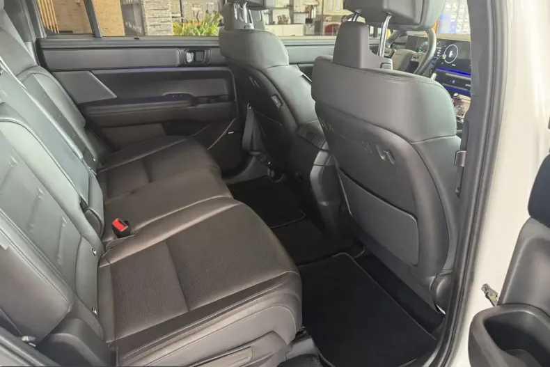 Hyundai Santa Fe din 2025 cu 34.024 km - oferta HYU258795 - foto 16