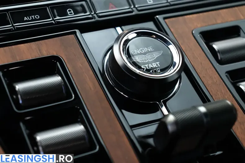 Aston Martin DB12 din 2025 cu 1.120 km - oferta AST258801 - foto 21