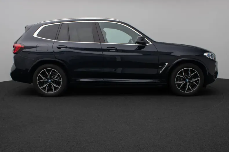 BMW X3 (Seria X) din 2024 cu 42.114 km - oferta BMW258803 - foto 4