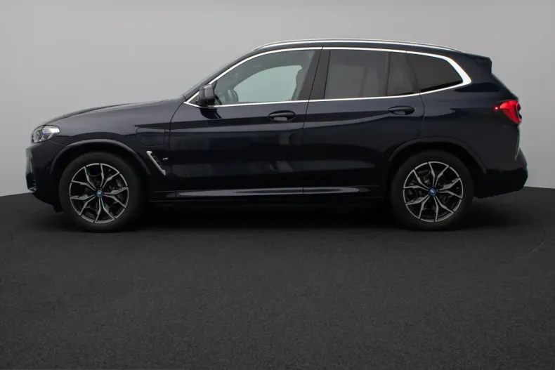 BMW X3 (Seria X) din 2024 cu 42.114 km - oferta BMW258803 - foto 10