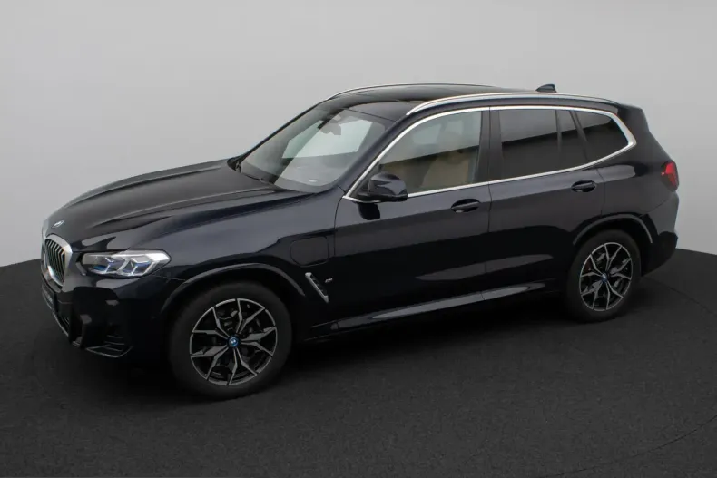 BMW X3 (Seria X) din 2024 cu 42.114 km - oferta BMW258803 - foto 11