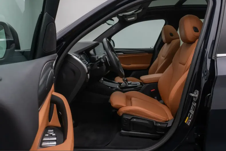 BMW X3 (Seria X) din 2024 cu 42.114 km - oferta BMW258803 - foto 18