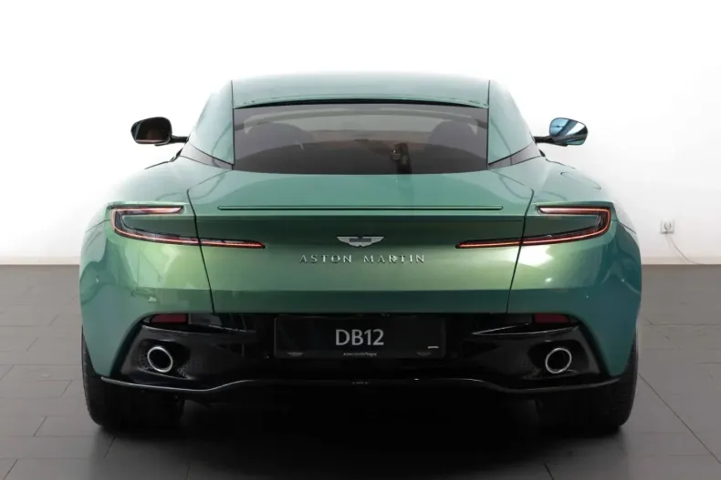 Aston Martin DB12 din 2025 cu 2.700 km - oferta AST258806 - foto 8
