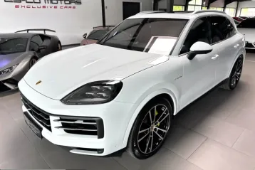 Porsche Cayenne din 2023 - oferta POR258808