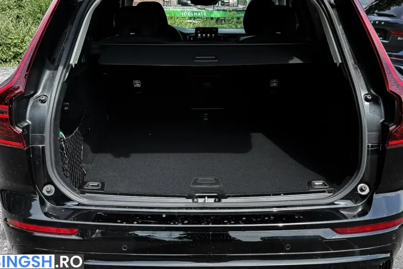 Volvo XC60 din 2025 cu 51 km - oferta VOL258809 - foto 3