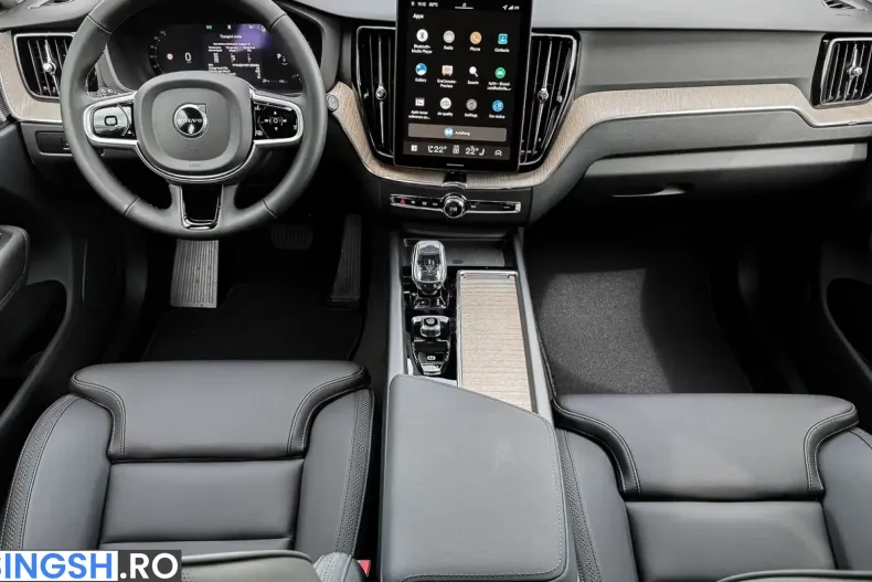 Volvo XC60 din 2025 cu 51 km - oferta VOL258809 - foto 12