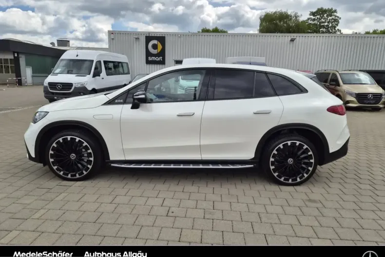 Mercedes-Benz EQE (Clasa E) din 2024 cu 25.197 km - oferta MER258812 - foto 4