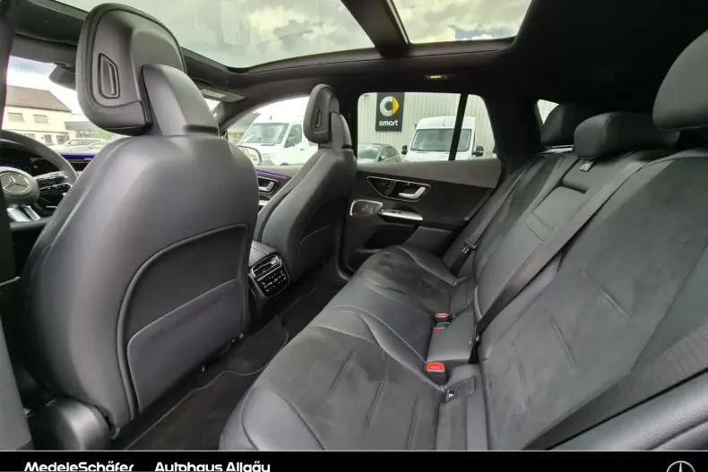 Mercedes-Benz EQE (Clasa E) din 2024 cu 25.197 km - oferta MER258812 - foto 16
