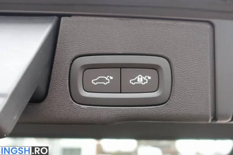 Volvo XC60 din 2026 cu 51 km - oferta VOL258818 - foto 8