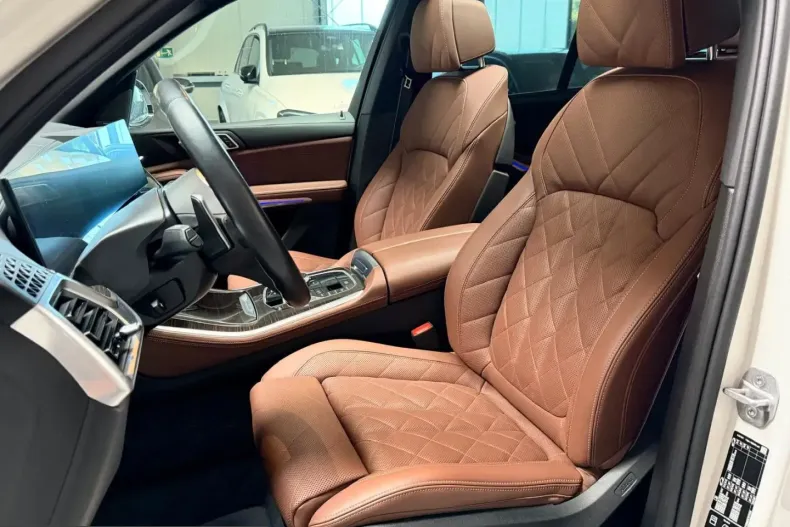 BMW X5 (Seria X) din 2024 cu 68.159 km - oferta BMW258819 - foto 9