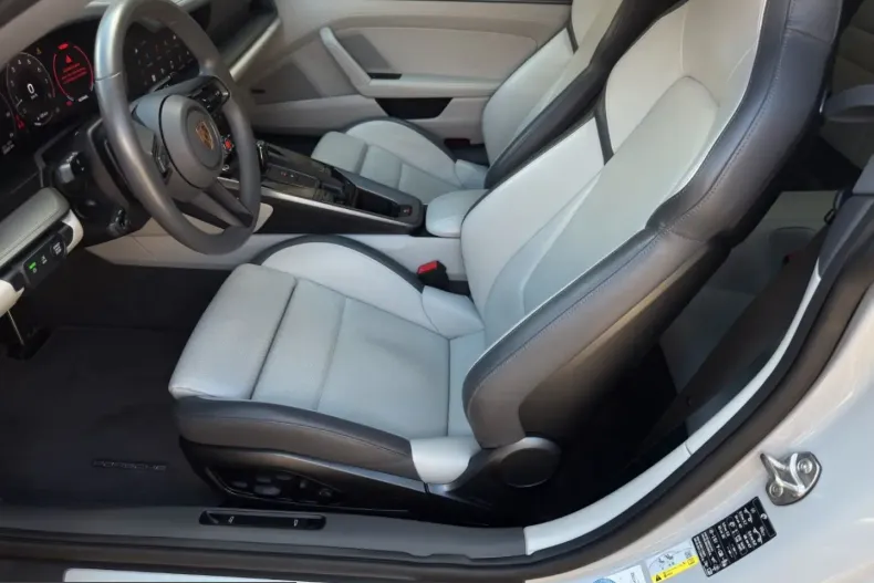 Porsche 992 din 2024 cu 35.660 km - oferta POR258823 - foto 2