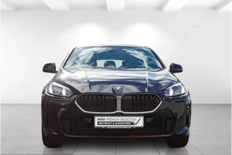 BMW 118 (Seria 1) din 2024 cu 12.300 km - oferta BMW258826 - foto 2