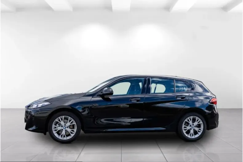BMW 118 (Seria 1) din 2024 cu 12.300 km - oferta BMW258826 - foto 3