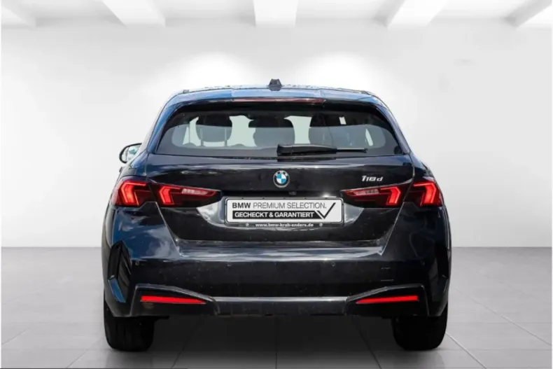 BMW 118 (Seria 1) din 2024 cu 12.300 km - oferta BMW258826 - foto 5