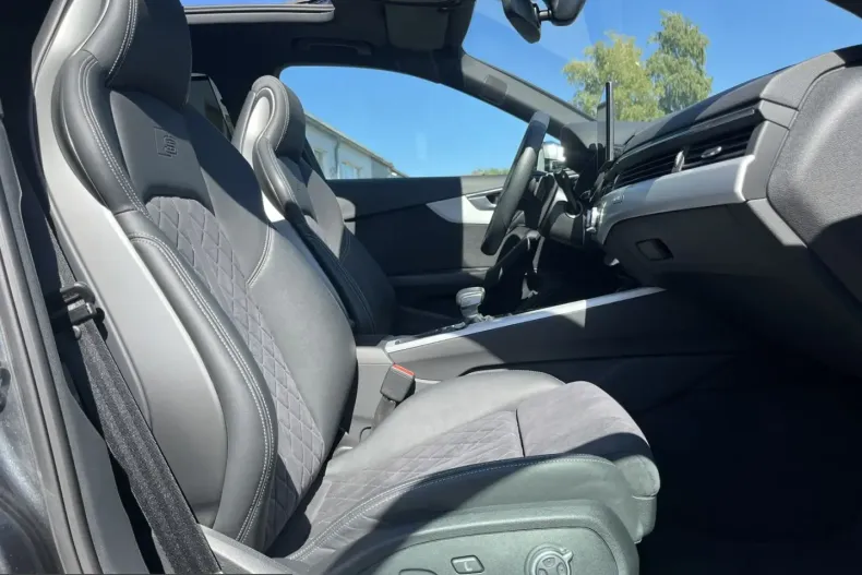 Audi S4 din 2023 cu 25.051 km - oferta AUD258829 - foto 13