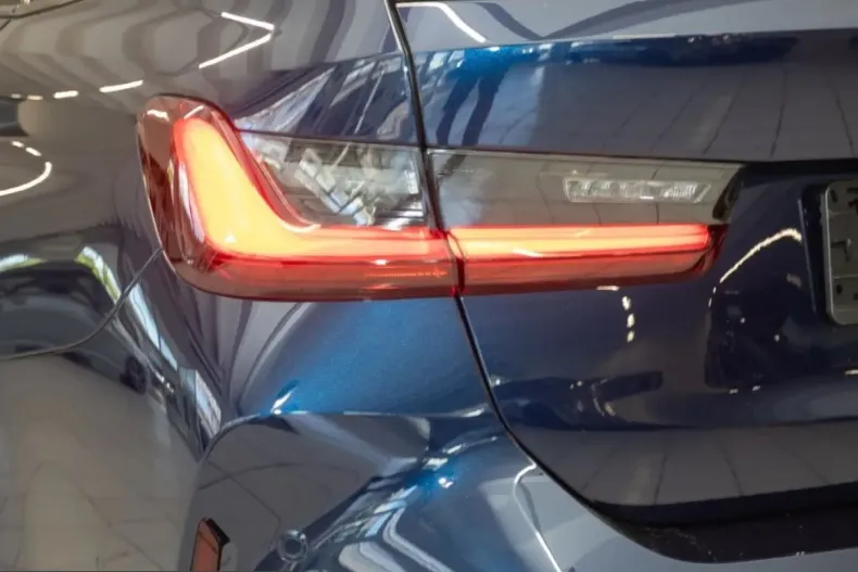 BMW M3 (Seria 3) din 2025 cu 11.200 km - oferta BMW258832 - foto 5