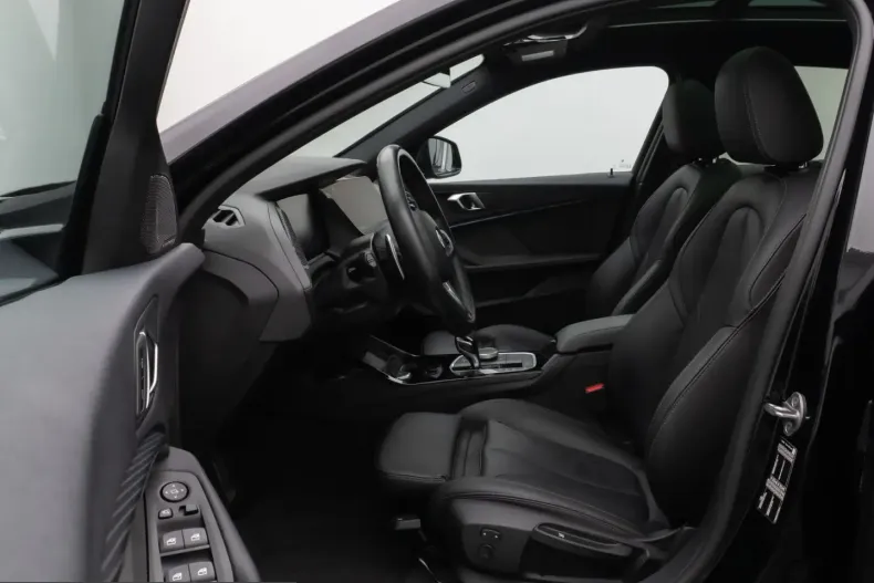 BMW 120 (Seria 1) din 2023 cu 51.711 km - oferta BMW258833 - foto 18