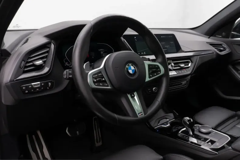 BMW 120 (Seria 1) din 2023 cu 51.711 km - oferta BMW258833 - foto 19