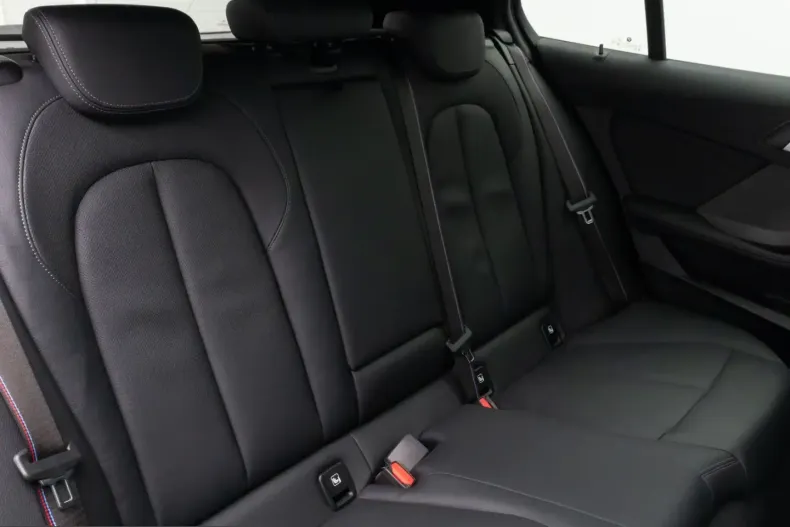 BMW 120 (Seria 1) din 2023 cu 51.711 km - oferta BMW258833 - foto 27