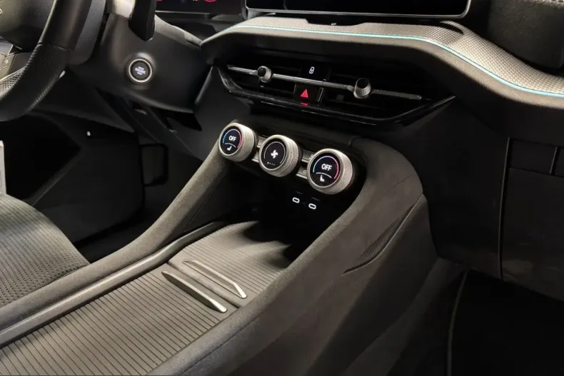 Skoda Kodiaq din 2025 cu 25.224 km - oferta SKO258837 - foto 18