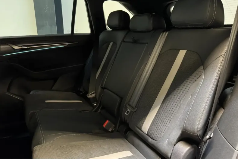 Skoda Kodiaq din 2025 cu 25.224 km - oferta SKO258837 - foto 23