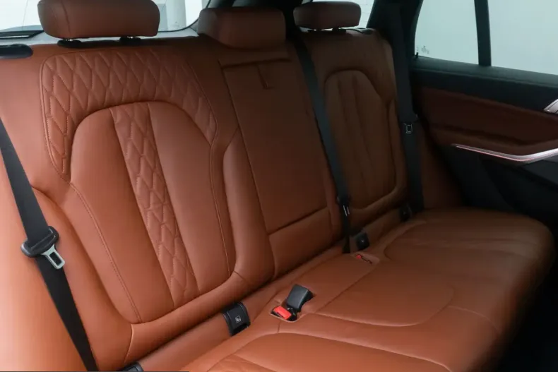 BMW X5 (Seria X) din 2023 cu 38.495 km - oferta BMW258838 - foto 26