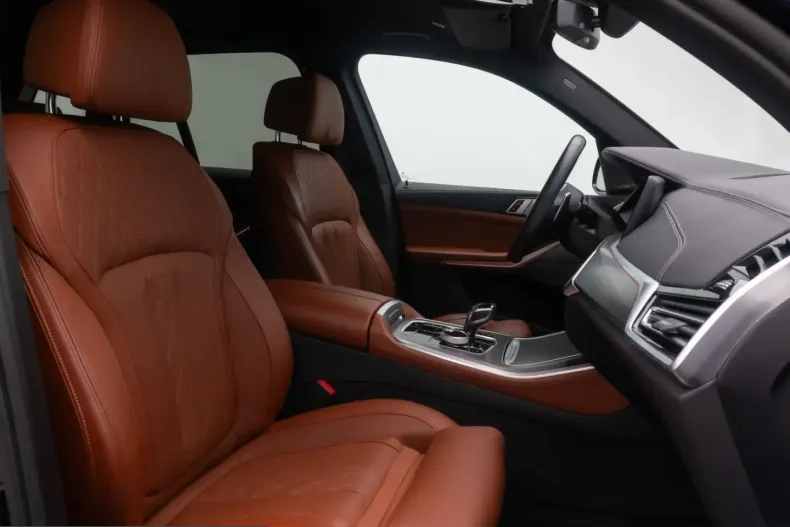 BMW X5 (Seria X) din 2023 cu 38.495 km - oferta BMW258838 - foto 32