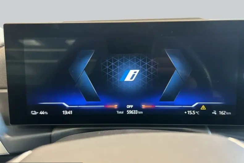 BMW i4 (Seria 4) din 2023 cu 59.631 km - oferta BMW258841 - foto 16