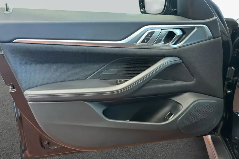 BMW i4 (Seria 4) din 2023 cu 59.631 km - oferta BMW258841 - foto 18