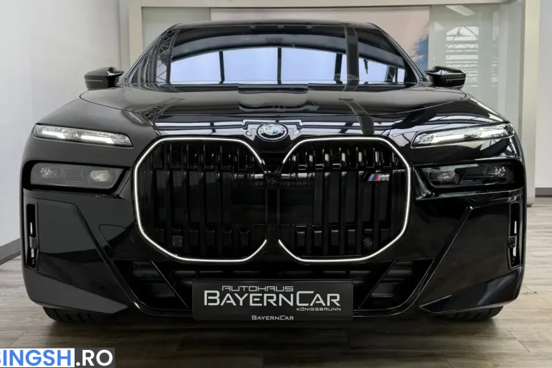 BMW M760 (Seria 7) din 2026 cu 6.200 km - oferta BMW258842 - foto 1