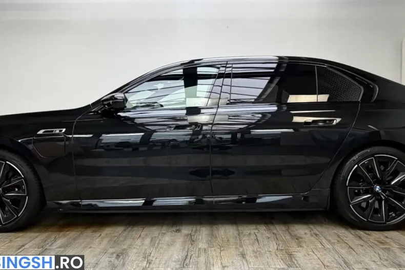 BMW M760 (Seria 7) din 2026 cu 6.200 km - oferta BMW258842 - foto 7