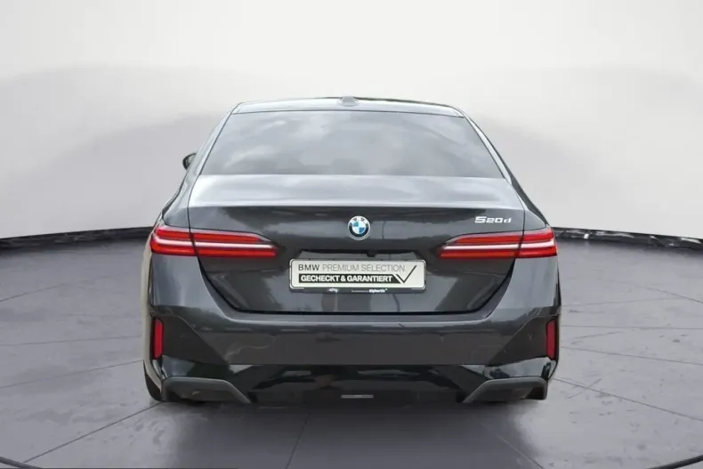 BMW 520 (Seria 5) din 2025 cu 24.646 km - oferta BMW258846 - foto 4