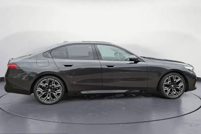 BMW 520 (Seria 5) din 2025 cu 24.646 km - oferta BMW258846 - foto 5