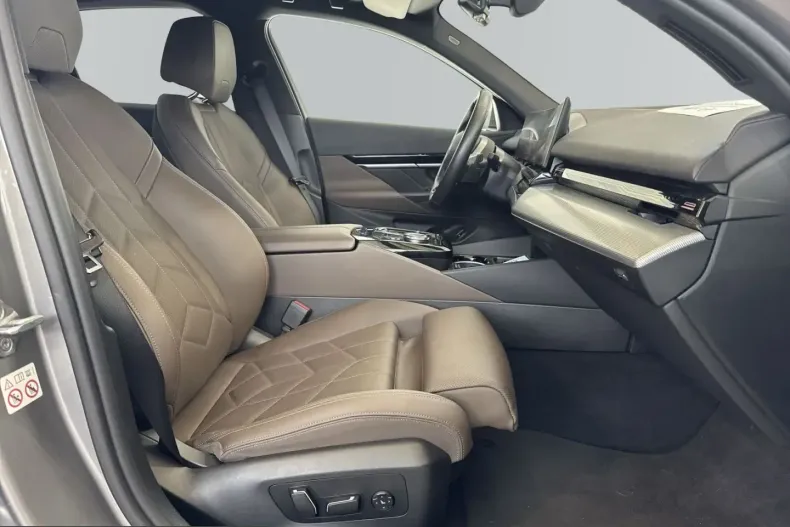 BMW 520 (Seria 5) din 2024 cu 43.471 km - oferta BMW258847 - foto 10